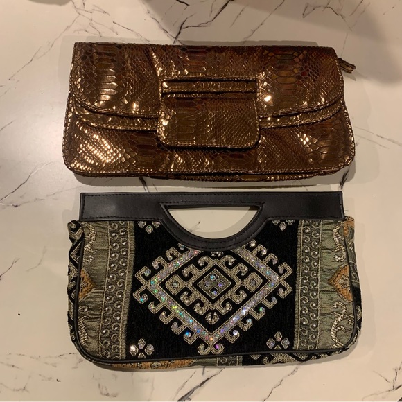 Set of Two Clutches - Picture 1 of 5
